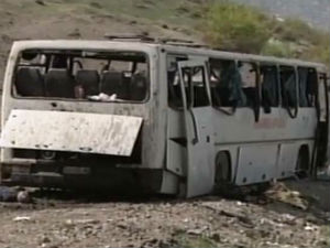 3. maj - pogođen autobus kod Savine vode