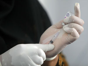 Вакцина против коронавируса до јесени, ЕУ издвојила 80 милиона евра