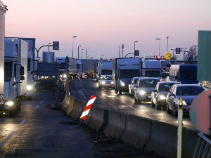 Аустрија уводи контроле на границама с Мађарском и Словенијом