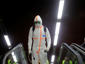 Španija zabeležila najgori dan od izbijanja epidemije – 235 preminulih