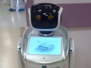 И роботи се брину о пацијентима у Италији