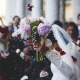 Iz izolacije pred matičara – u Vuhanu venčanja u modi