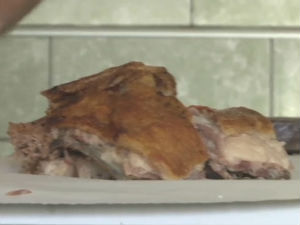 I Tito je jeo pečenje iz Duge Poljane, jagnjetina se danas prodaje na šalteru
