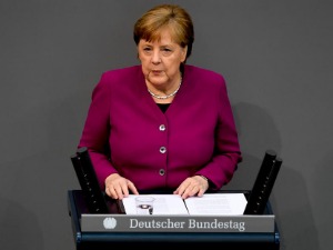 Меркел: Још смо на најтањем леду