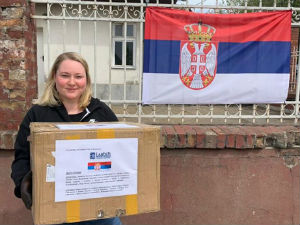 Arunovićeva uručila donaciju šampiona Infektivnoj klinici