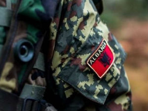 Албанија, војници из састава Кфора пребачени на инфективну клинику
