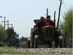 Protest u Badovincima, poljoprivrednici hoće u njive sa druge strane Drine