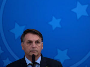 Haos u Brazilu, predsednik vređa policiju