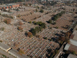 Čile, hiljade novih grobnica zbog koronavirusa