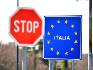 Италијани остали изоловани, нико их не жели на својој територији