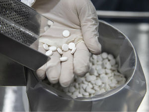 SAD kupile skoro sve zalihe leka koji pomaže u lečenju korone