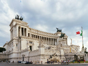 Скандал у италијанском парламенту, узели помоћ обелелим од ковид 19