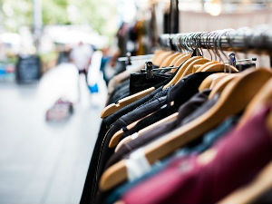 U BiH je ponovo dozvoljeno probati odeću u prodavnici, ali ne baš svu