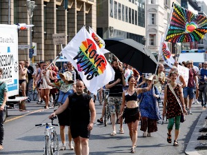 Berlinski sud na strani demonstranata, ukinuo zabranu skupa korona-skeptika
