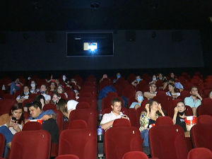 Ponovo radi bioskop – od večeras prve premijere, maske i distanca obavezni