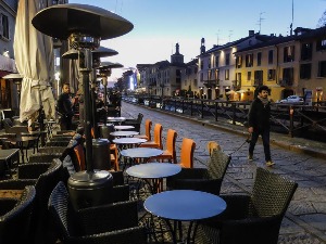 Italijani nadmudrili dekret – kafići moraju da se zatvore u ponoć, ali kada mogu da se otvore