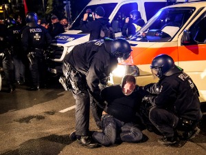 Протест и насиље у Лајпцигу - "огољени егоизам који се мора истрпети"