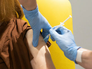 Си-Ен-Ен: Оно што се догодило са вакцином Астра-Зенеке није мали проблем