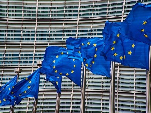 Pomoć EU od 70 miliona evra Zapadnom Balkanu za vakcine