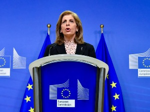 EU: Neprihvatljivo kašnjenje "Astra Zeneke"