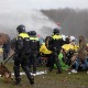 Водени топови, палице и сузавац у Холандији – поново растурене демонстрације противника локдауна
