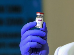 ЕМА: Корист од вакцине "Астра-Зенека" већа од ризика од нежељених ефеката