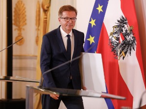 Austrijski ministar zdravlja Rudolf Anšober podneo ostavku