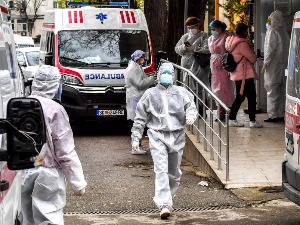 Petnaestogodišnja devojčica preminula od posledica koronavirusa u Skoplju