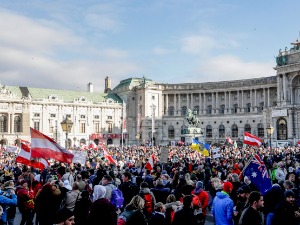 Veliki protest u Beču uoči zatvaranja Austrije