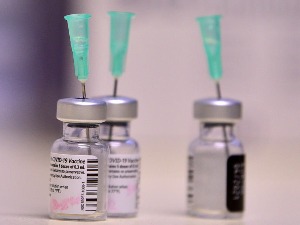 Za 400 evra primaju i po deset doza – vakcinacija u tuđe ime unosan "biznis" u Sloveniji