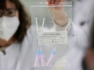 Zaustavljen peti talas koronavirusa u Nemačkoj, ali jedan problem ostaje