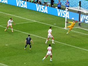 Australija savladala Tunis i ostala u igri za osminu finala
