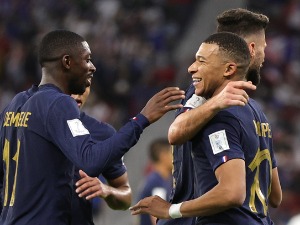Francuska sigurnom igrom nadigrala Poljsku i plasirala se u četvrtfinale
