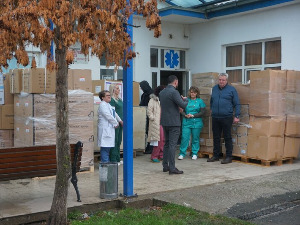 Tri porodilišta u srpskim enklavama dobila vrednu opremu