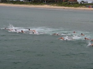 Melburn - plivanje za Časni krst